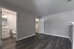 99 Cherry St, Milford, CT 06460 - Photo 16