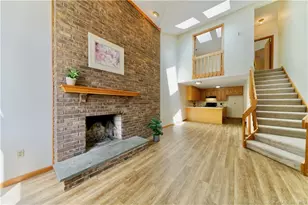 107 Ivy Ln, South Windsor, CT 06074 - Photo 1