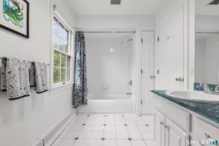 38 Brodwood Dr, Stamford, CT 06902 - Photo 24