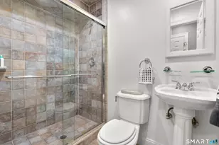 38 Brodwood Dr, Stamford, CT 06902 - Photo 16