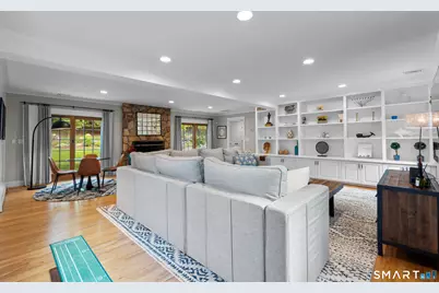 38 Brodwood Drive, Stamford, CT 06902 - Photo 10