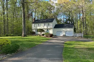9 Monroe Ln, Madison, CT 06443 - Photo 2