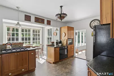 104 Putnam Road, Pomfret, CT 06259 - Photo 8