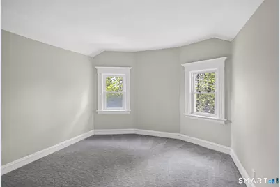 95 Parrott Avenue, Bridgeport, CT 06606 - Photo 16