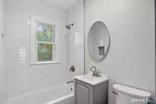 95 Parrott Ave, Bridgeport, CT 06606 - Photo 16