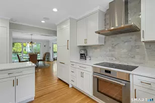 31 Stephanie Ln, Darien, CT 06820 - Photo 12