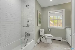 31 Stephanie Ln, Darien, CT 06820 - Photo 20