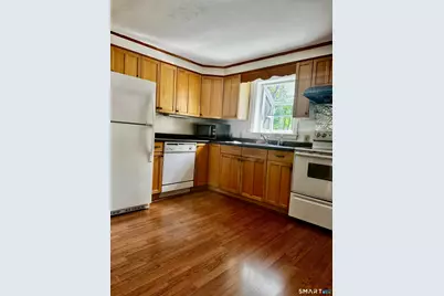 10 Monroe Street, North Haven, CT 06473 - Photo 6