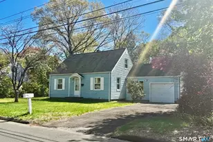 10 Monroe St, North Haven, CT 06473 - Photo 1