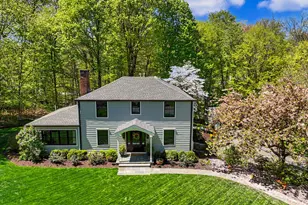 174 East Ln, Stamford, CT 06905 - Photo 2