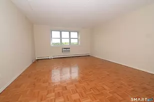 27 Northill St, Stamford, CT 06907 - Photo 14
