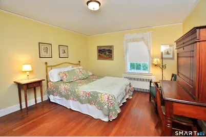 102 Ridgewood Road, West Hartford, CT 06107 - Photo 24