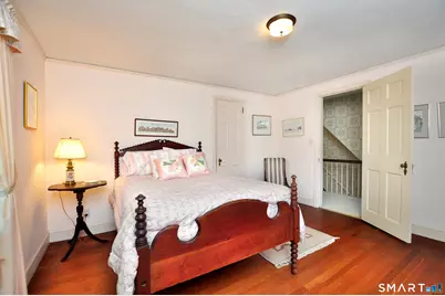 102 Ridgewood Road, West Hartford, CT 06107 - Photo 28