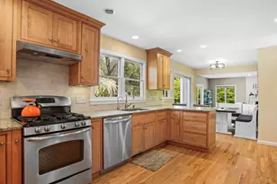 4490 Madison Ave, Trumbull, CT 06611 - Photo 12