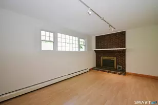 12 Crane Pl, Simsbury, CT 06070 - Photo 32
