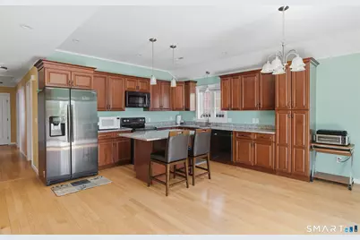 49 Allen Street, New Britain, CT 06053 - Photo 6