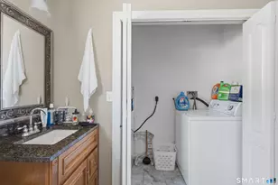 49 Allen St, New Britain, CT 06053 - Photo 14