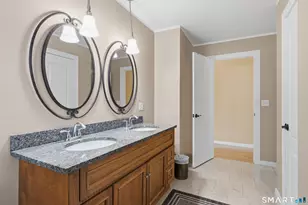49 Allen St, New Britain, CT 06053 - Photo 22