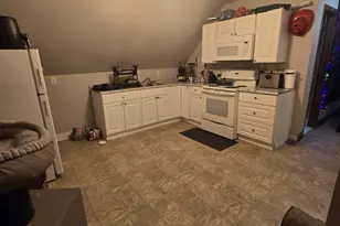 21 Scott St, Hamden, CT 06514 - Photo 16