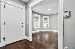 362 Sigourney St, Hartford, CT 06112 - Photo 14