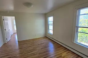 9 Church St, Manchester, CT 06040 - Photo 2