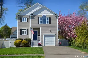 896 Riverside Dr, Fairfield, CT 06824 - Photo 1