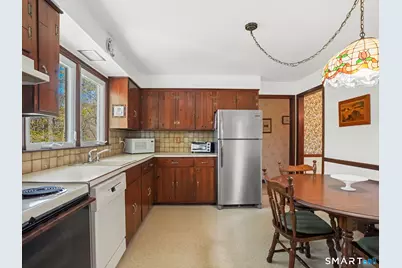 5279 Madison Avenue, Trumbull, CT 06611 - Photo 6