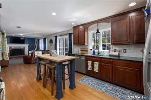29 Chestnut Hill Rd, Hebron, CT 06248 - Photo 4