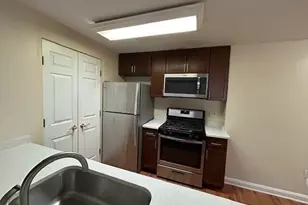 488 Bedford St, Stamford, CT 06901 - Photo 2