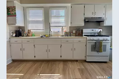 22 Edward Street, East Haven, CT 06512 - Photo 6