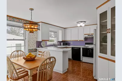 178 Clifton Avenue, West Hartford, CT 06107 - Photo 12