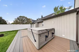 138 Houston Terrace, Stamford, CT 06902 - Photo 32