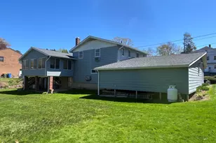 298 Chipman St, Waterbury, CT 06708 - Photo 6