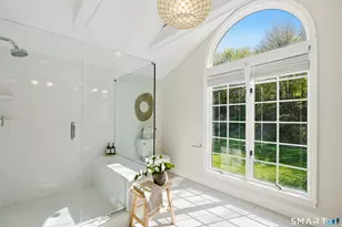 107 Barclay Dr, Stamford, CT 06903 - Photo 20