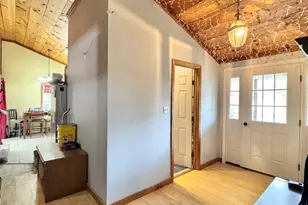 46 Klondike St, Thompson, CT 06255 - Photo 2