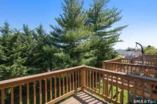 48 Dean St, Stamford, CT 06902 - Photo 16