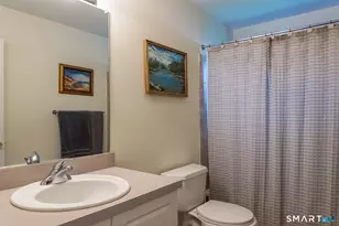 18 Last Leaf Cir, Windsor, CT 06095 - Photo 20