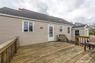 520 Goldenrod Ave, Bridgeport, CT 06606 - Photo 24