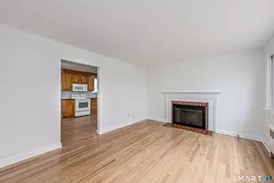520 Goldenrod Ave, Bridgeport, CT 06606 - Photo 6