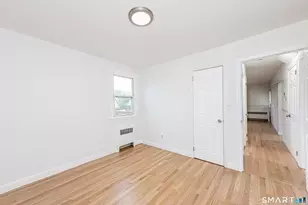 520 Goldenrod Ave, Bridgeport, CT 06606 - Photo 14