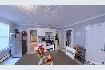 126 Willow Street, Meriden, CT 06450 - Photo 8