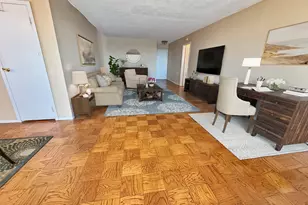 1 Strawberry Hill Ct, Stamford, CT 06902 - Photo 6