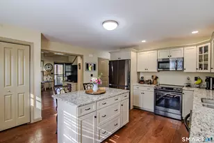 420 Moosup Pond Rd, Plainfield, CT 06354 - Photo 4