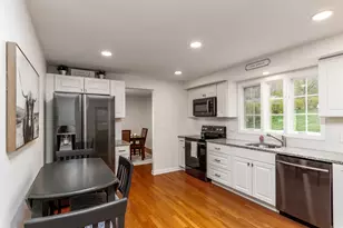 27 Wooding Rd, Wallingford, CT 06492 - Photo 16