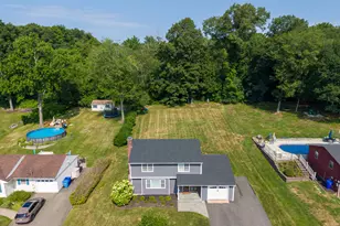 27 Wooding Rd, Wallingford, CT 06492 - Photo 8