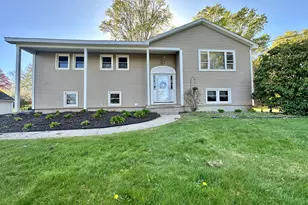 25 Pleasant View Dr, Middletown, CT 06457 - Photo 1