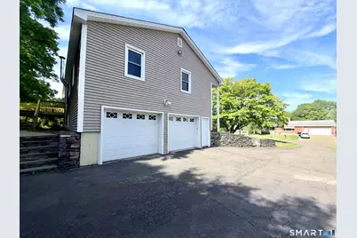 25 Pleasant View Drive, Middletown, CT 06457 - Photo 2