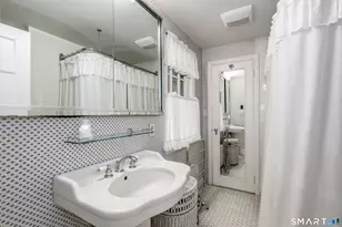 63 Cannon Rd, Wilton, CT 06897 - Photo 28