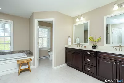 10 Heritage Road, Putnam, CT 06260 - Photo 28