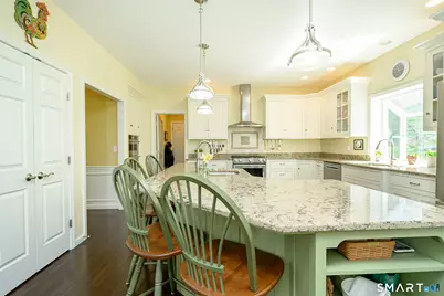 10 Heritage Road, Putnam, CT 06260 - Photo 10